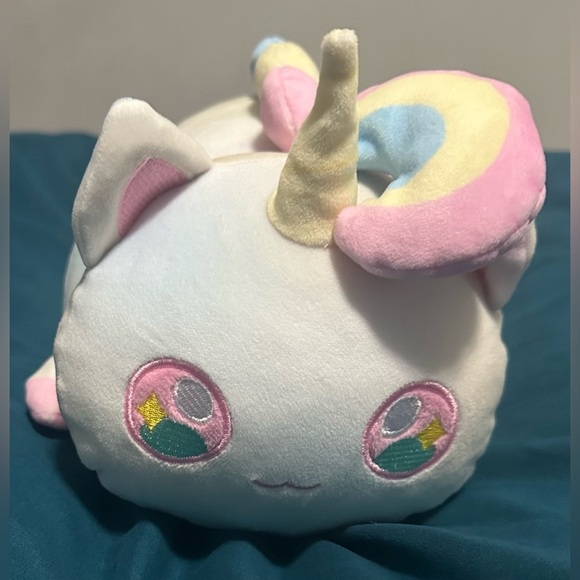 Aphmau Plush- Unicorn - Picture 8 of 8